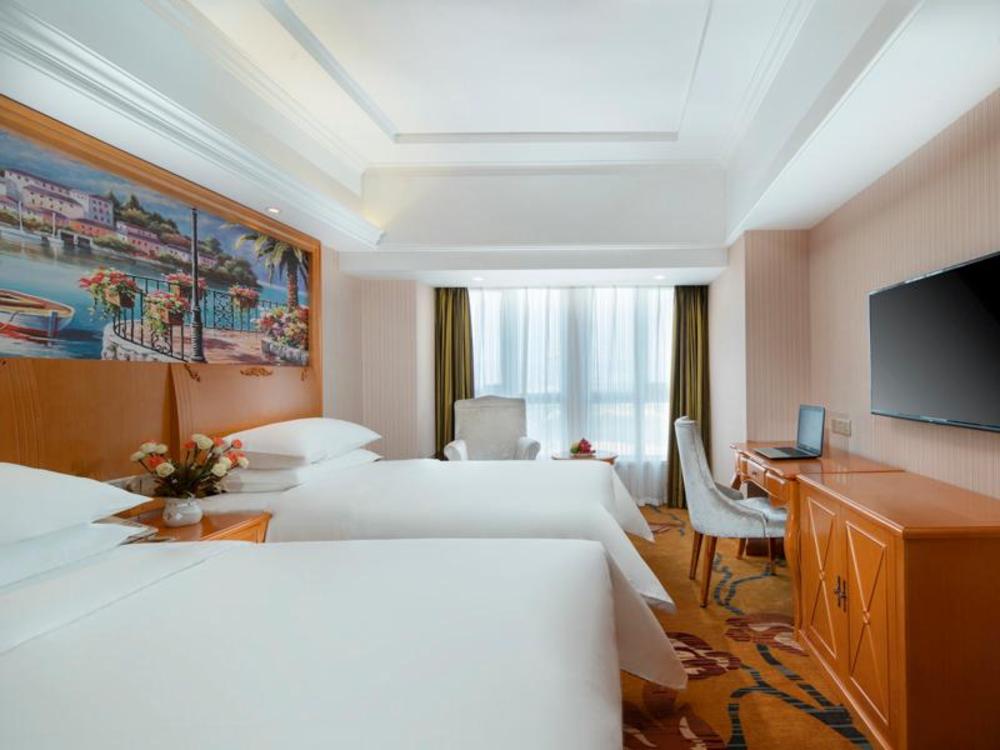 vienna hotel songming dianzhong new district
