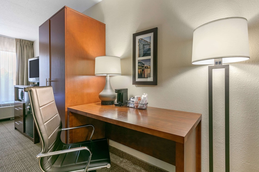 comfort inn downtown