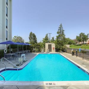 hampton inn harrisburg east hershey area