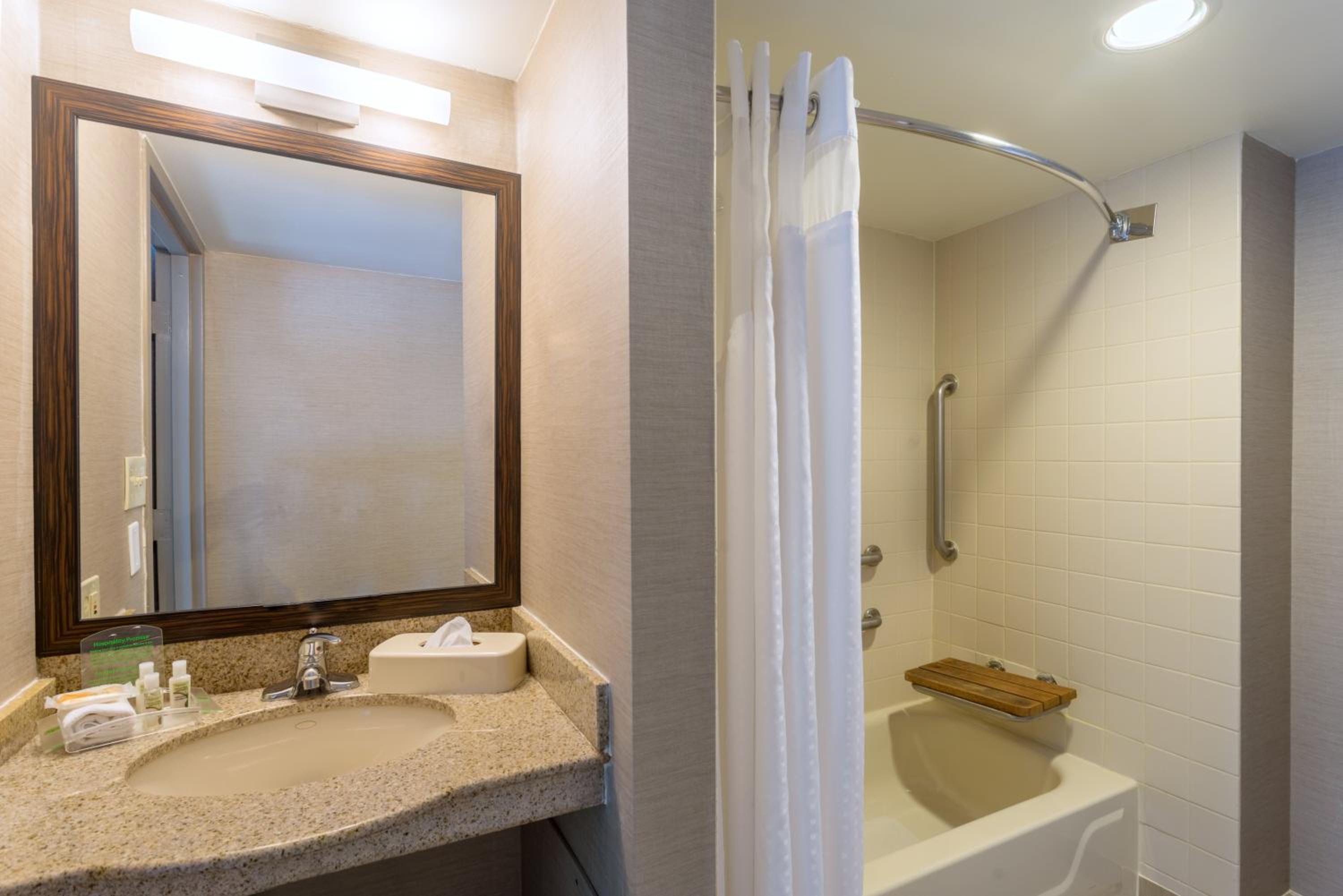 holiday inn harrisburg hershey area i 81 by ihg