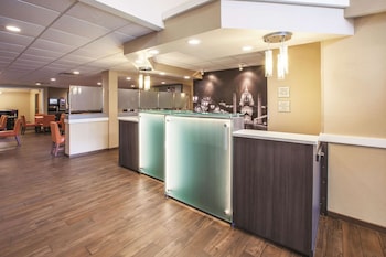 La Quinta Inn & Suites By Wyndham Mechanicsburg - Harrisburg,Harrisburg>>Gettysburg,3 star