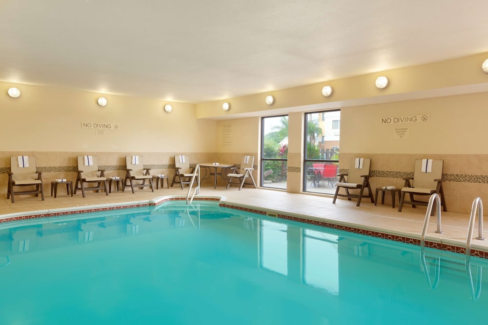 spark by hilton corpus christi southeast