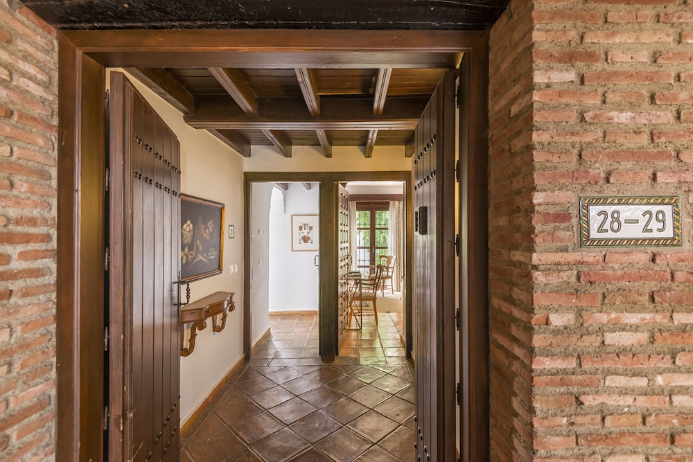 la bobadilla a royal hideaway hotel