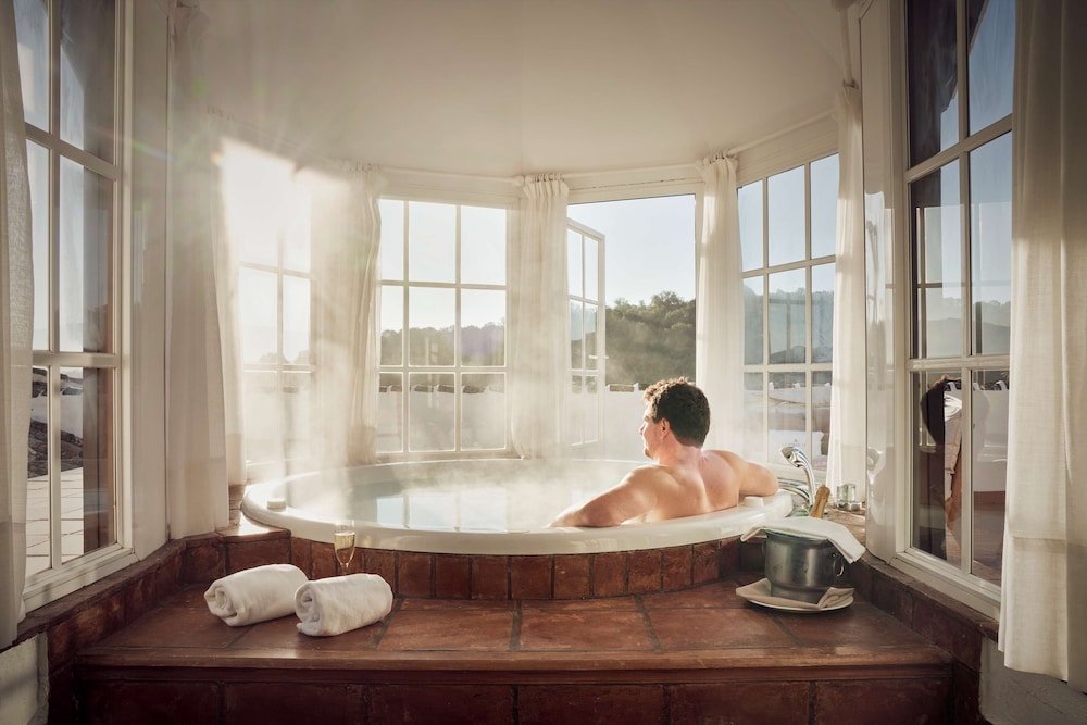 la bobadilla a royal hideaway hotel