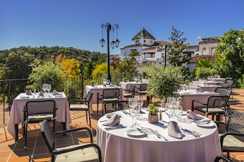 la bobadilla a royal hideaway hotel