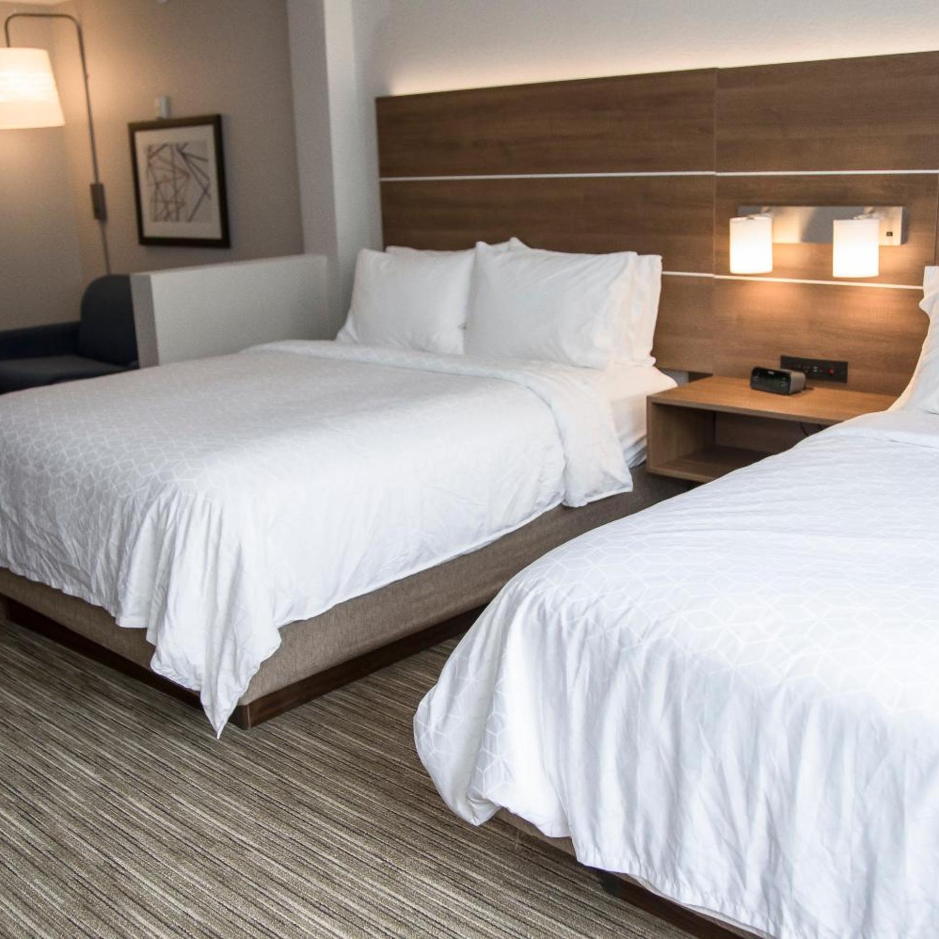 holiday inn express and suites colorado springs north by ihg
