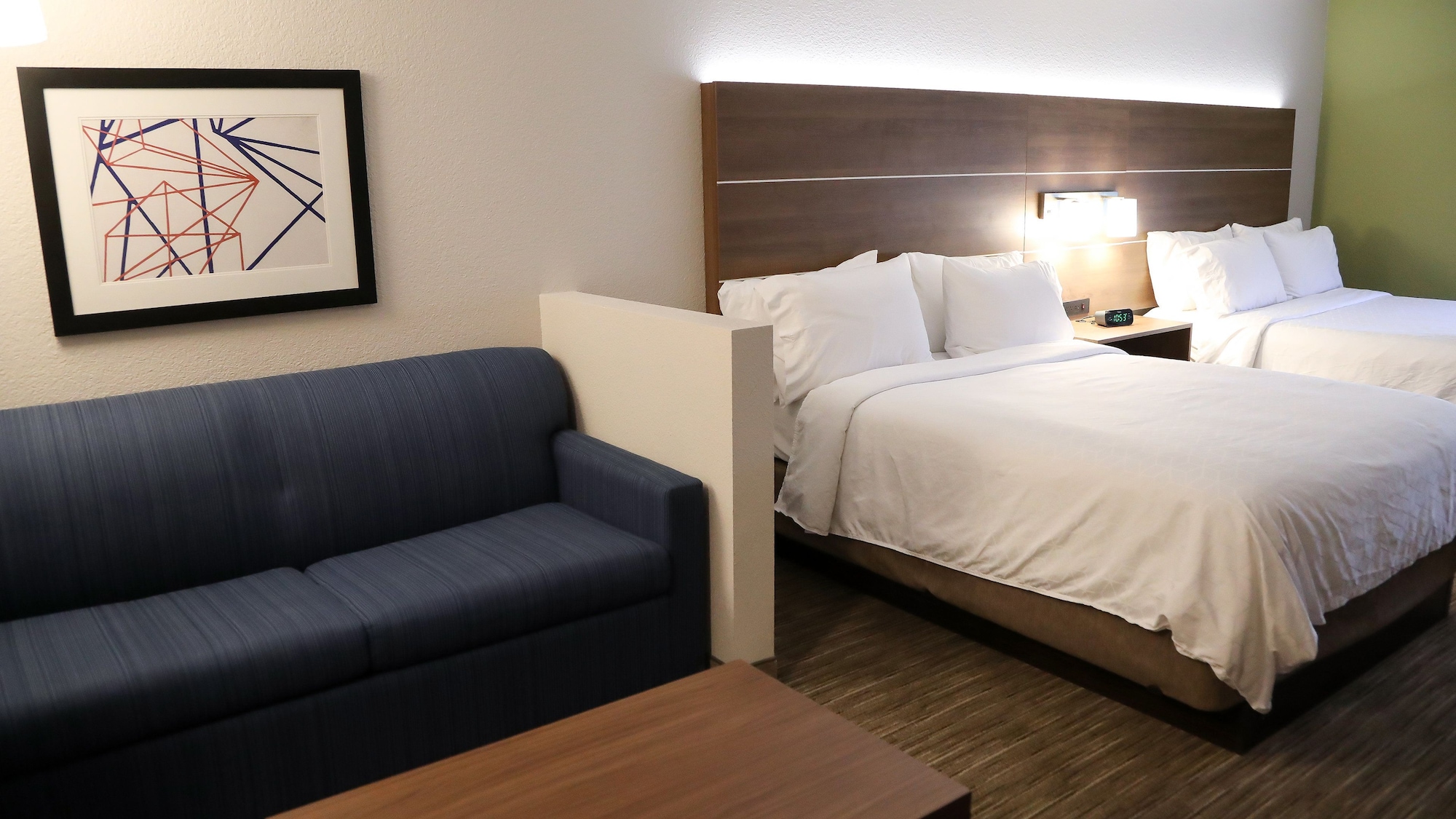 holiday inn express and suites colorado springs north by ihg