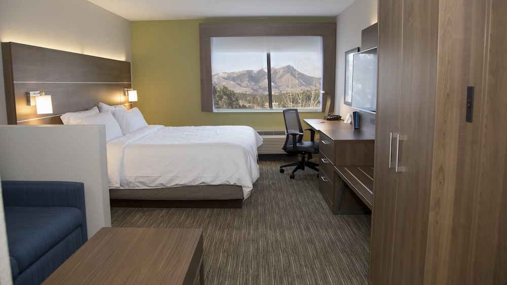 holiday inn express and suites colorado springs north by ihg