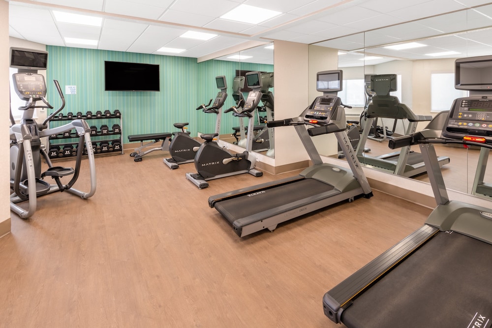 holiday inn express colorado springs airport by ihg
