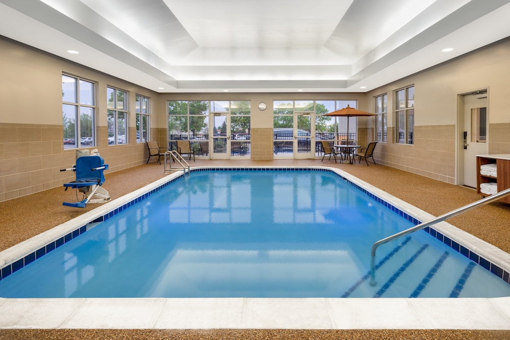 holiday inn express colorado springs airport by ihg