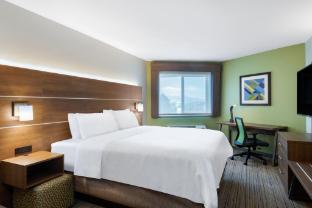 holiday inn express colorado springs airport by ihg