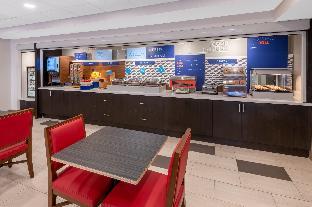 holiday inn express colorado springs airport by ihg