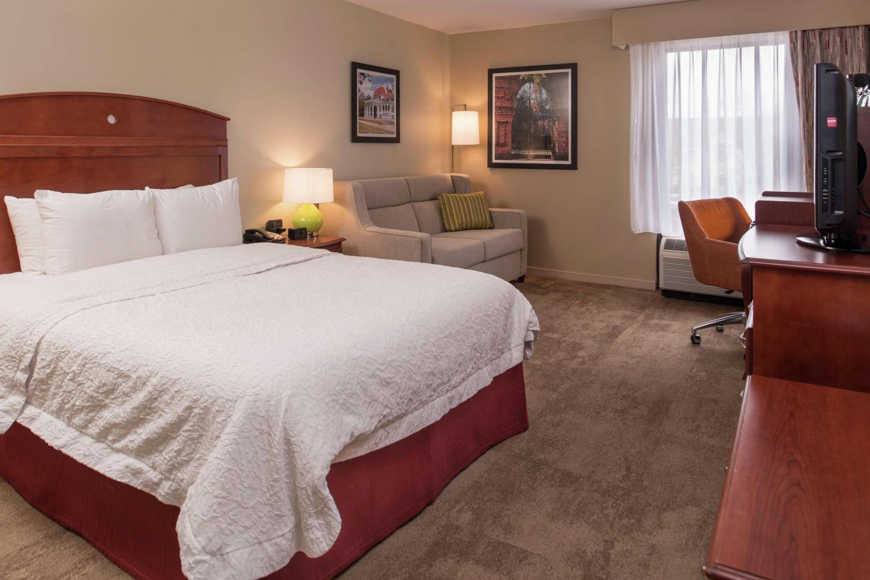 hampton inn columbia northeast fort jackson area