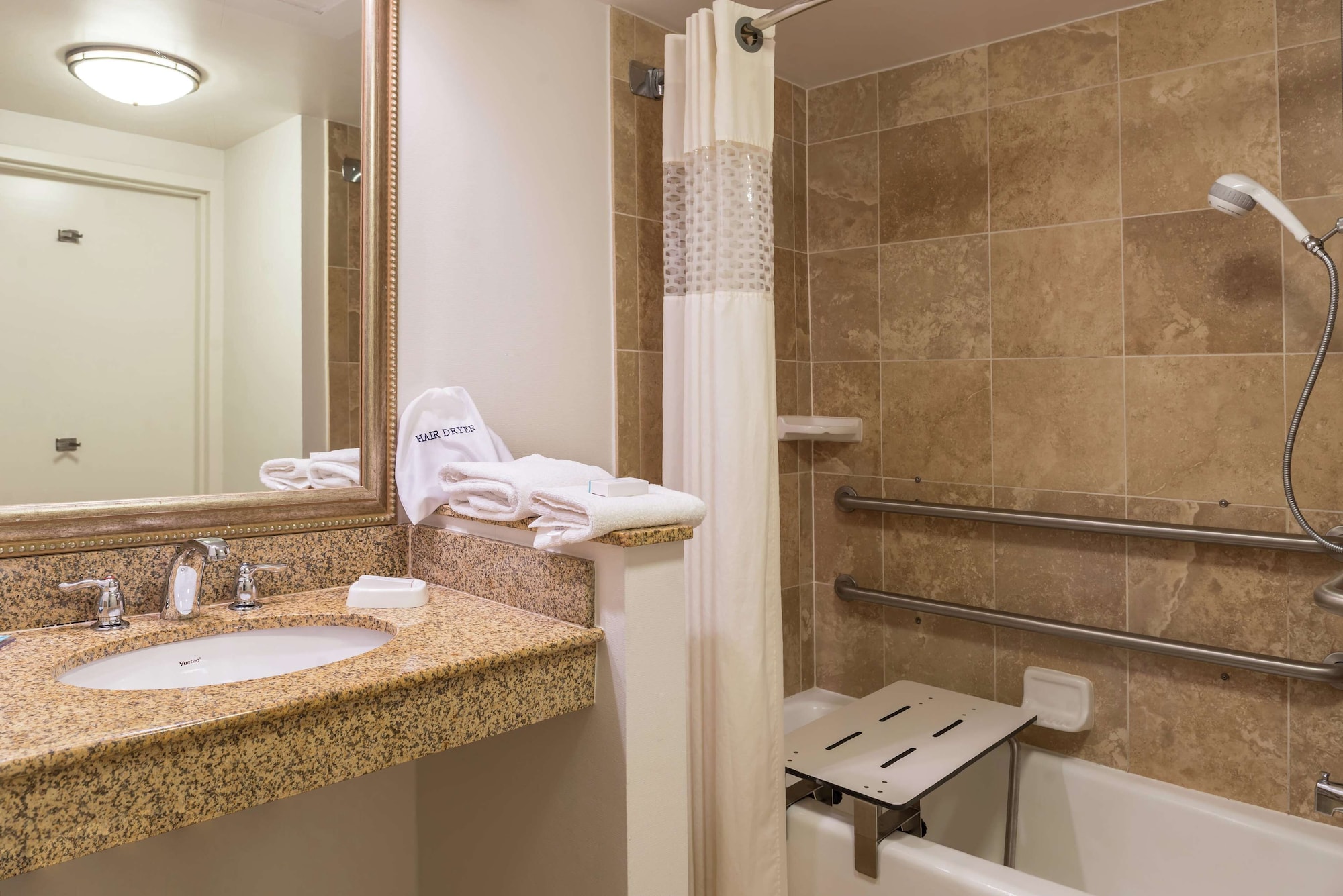 hampton inn columbia northeast fort jackson area