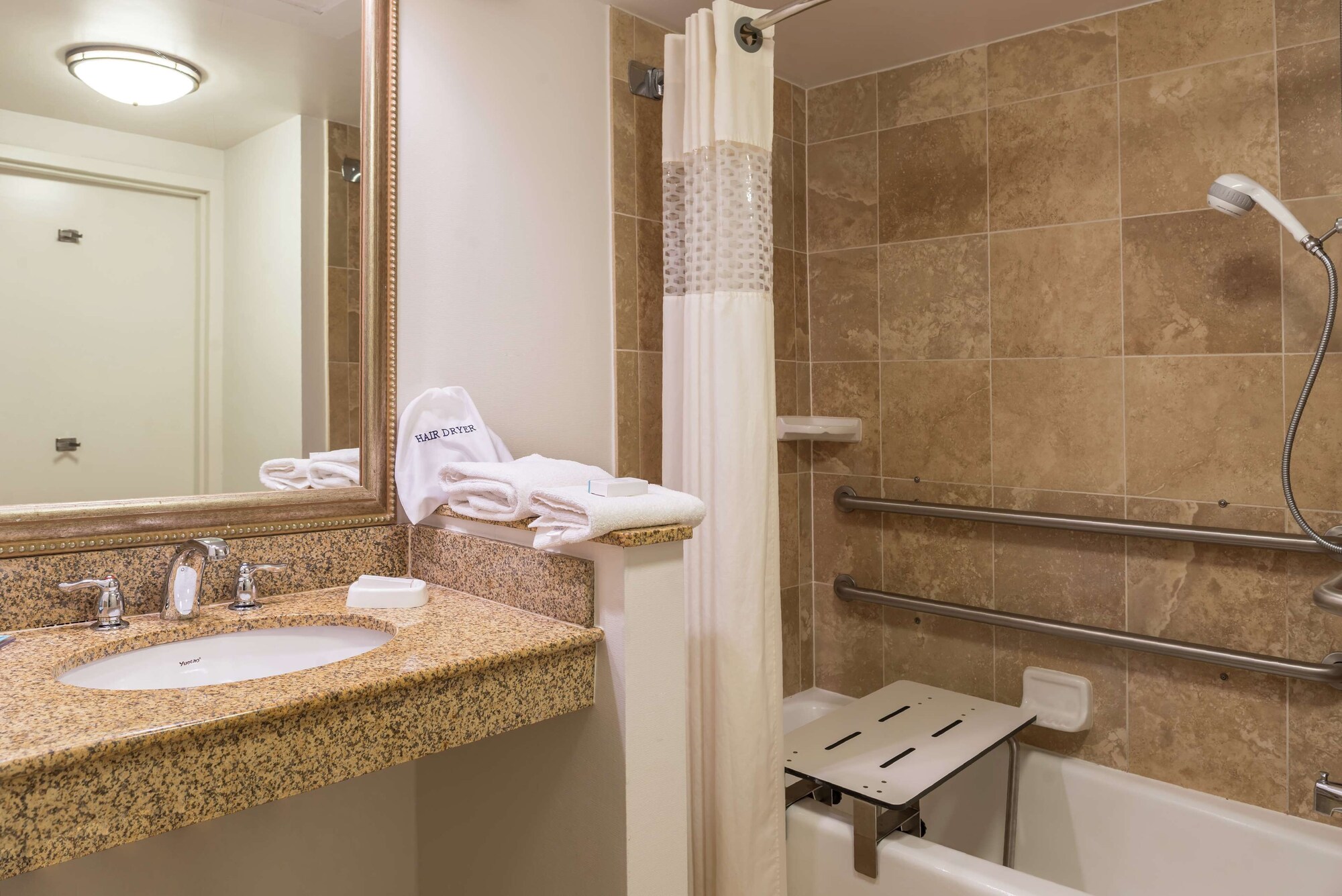 hampton inn columbia northeast fort jackson area