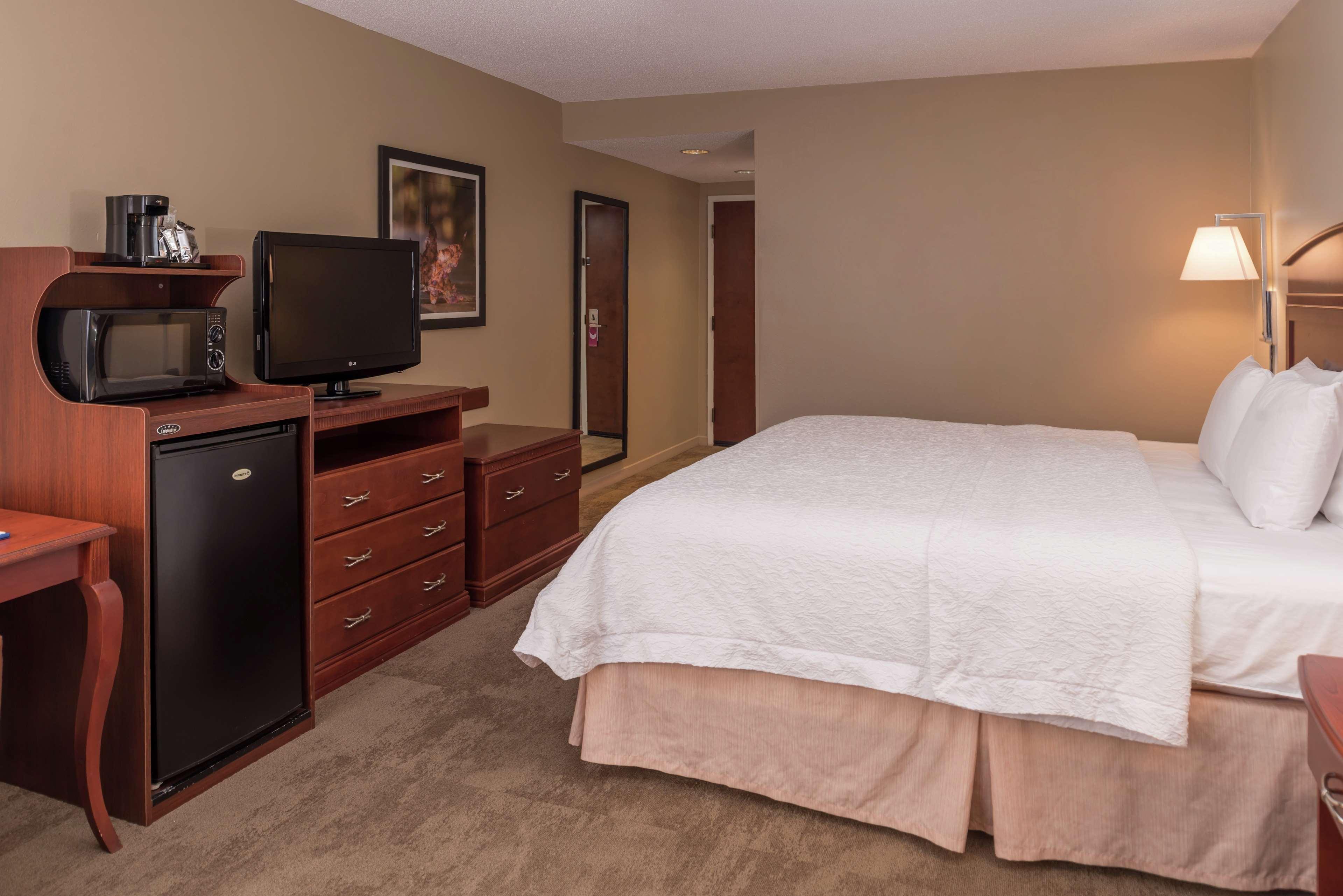 hampton inn columbia northeast fort jackson area