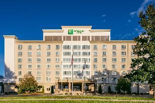 Holiday Inn And Suites Overland Park West, An Ihg Hotel