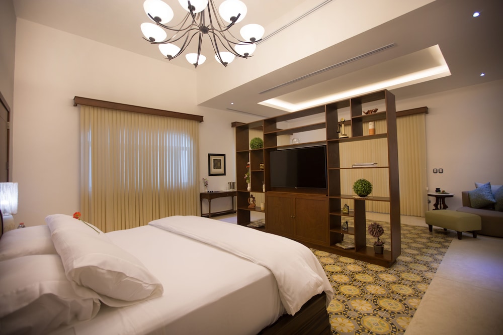 delfina mansion boutique