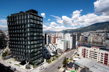 hampton by hilton quito la carolina park