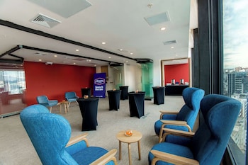 hampton by hilton quito la carolina park