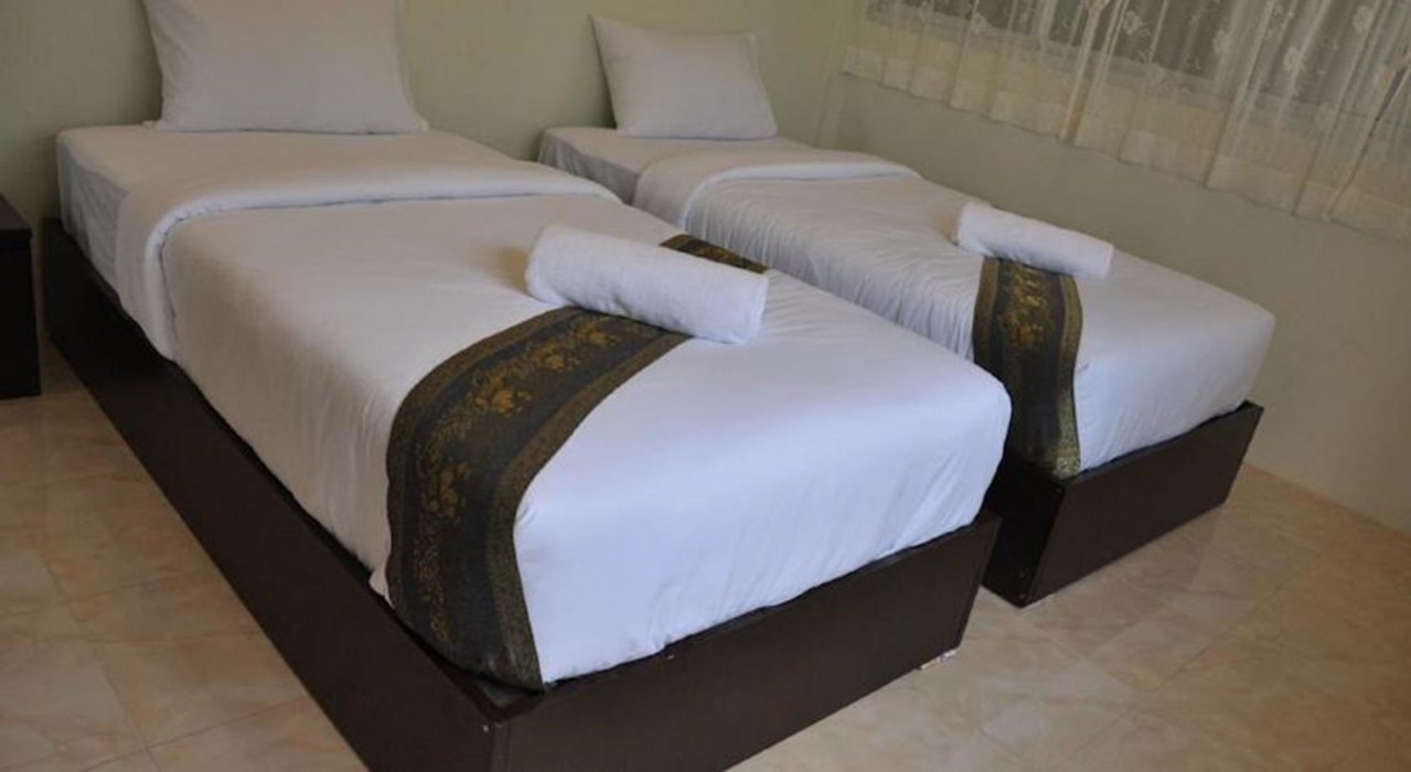 thaweesuk hotel