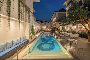 Kwetu Nairobi, Curio Collection By Hilton,,5 star