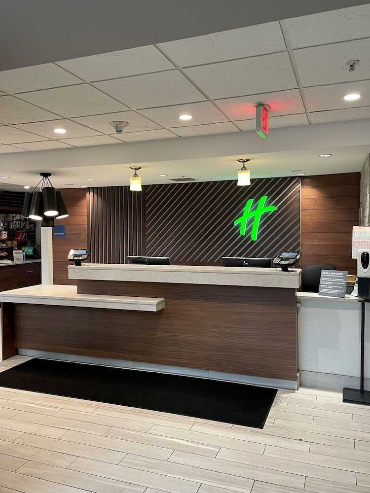 holiday inn and suites syracuse airport liverpool by ihg