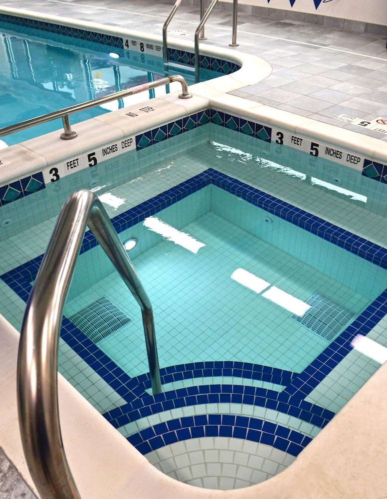 holiday inn and suites syracuse airport liverpool by ihg