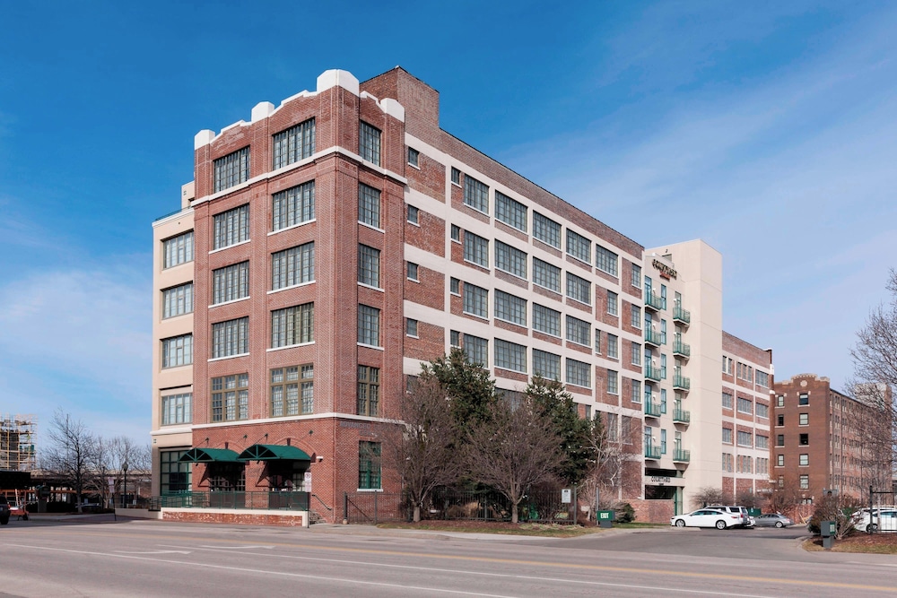 courtyard by marriott omaha downtown