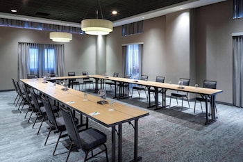 courtyard by marriott omaha downtown