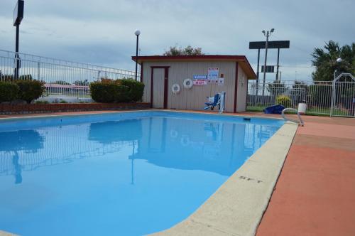 americas best value inn tulsa at i 44