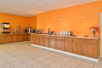 americas best value inn tulsa at i 44