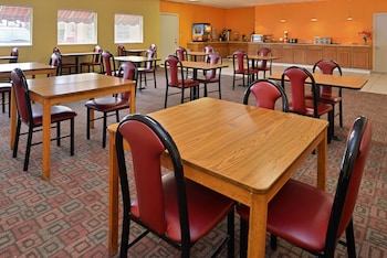 americas best value inn tulsa at i 44