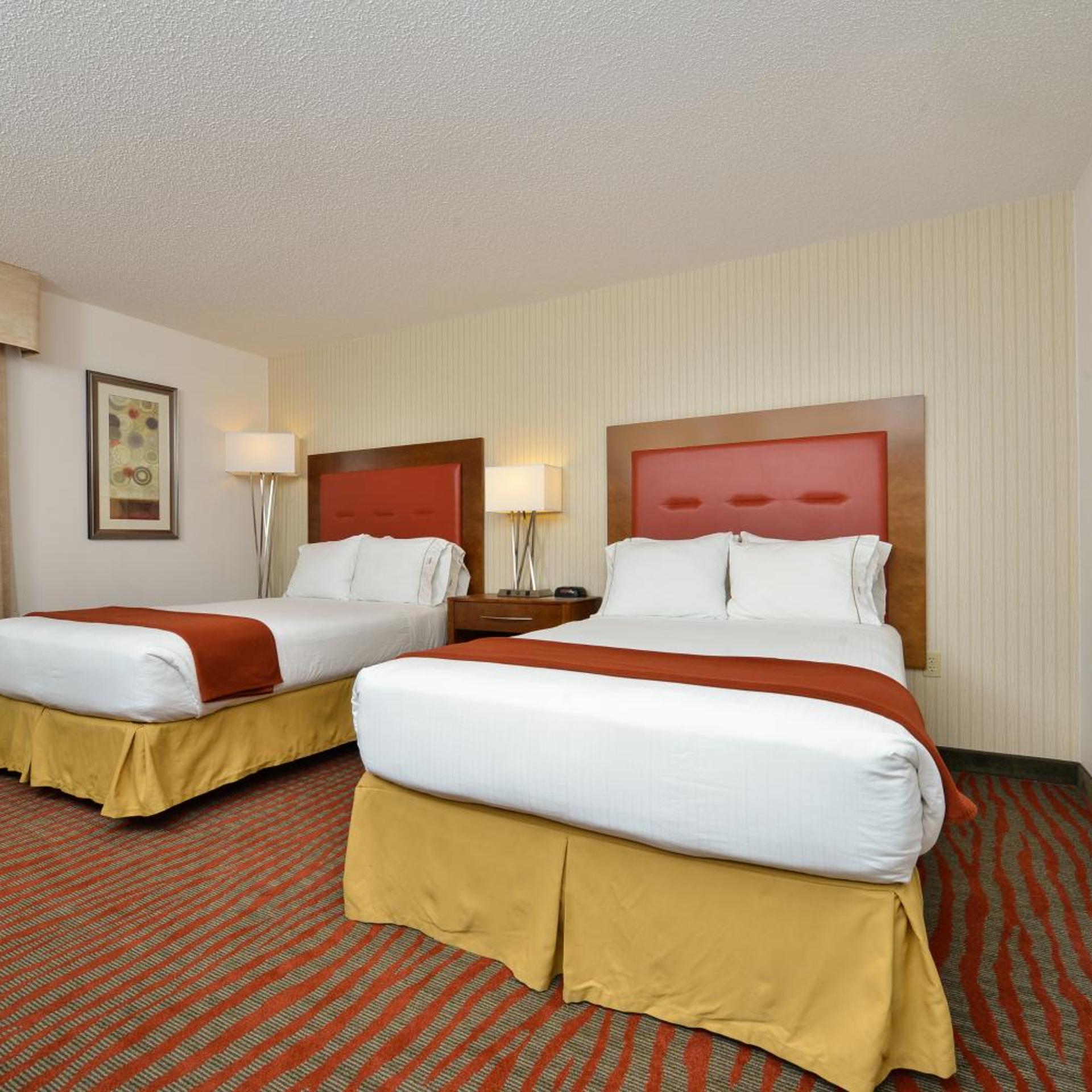 holiday inn express boston milford by ihg