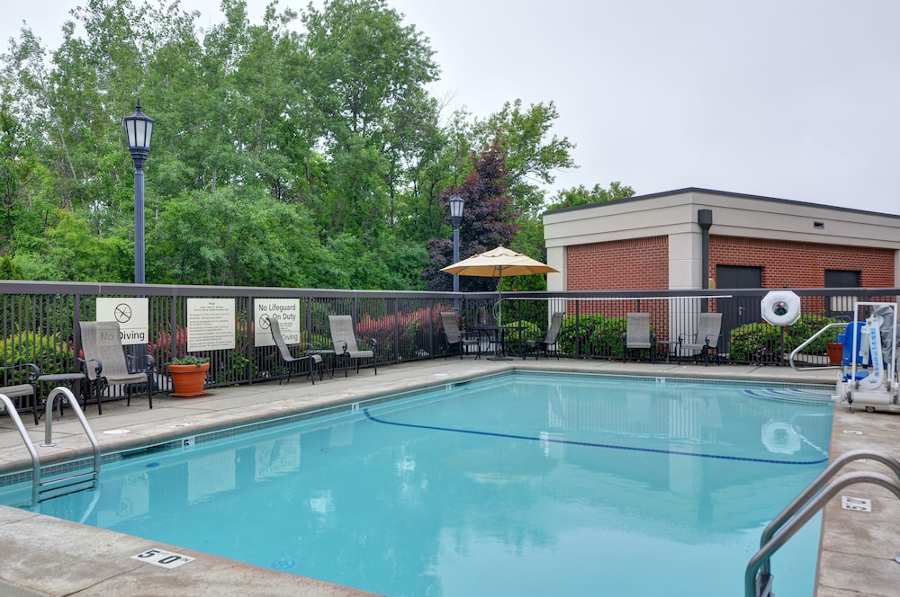 hampton inn franklin milford