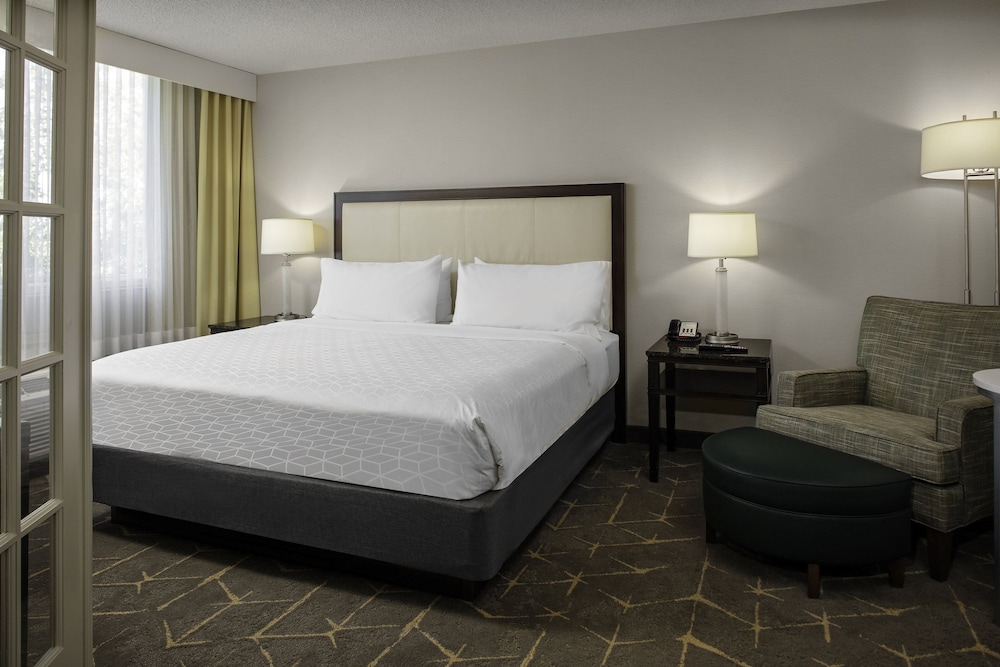 holiday inn hotel and suites boston peabody by ihg