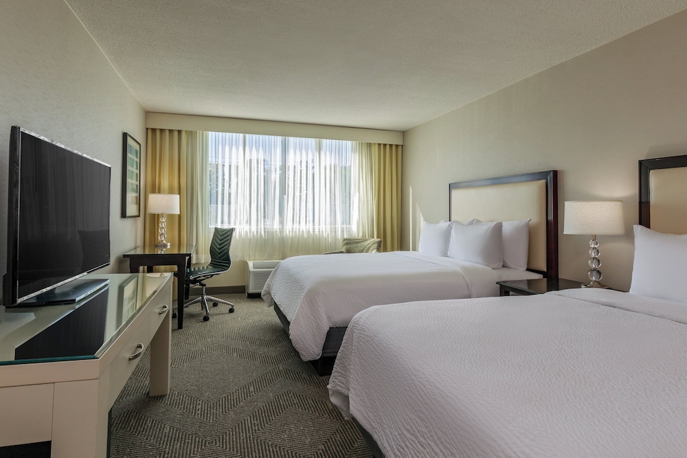 holiday inn hotel and suites boston peabody by ihg