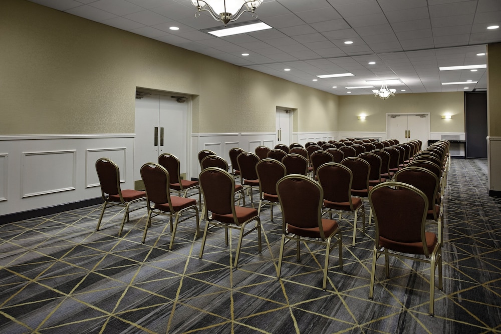 holiday inn hotel and suites boston peabody by ihg