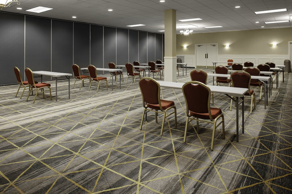 holiday inn hotel and suites boston peabody by ihg