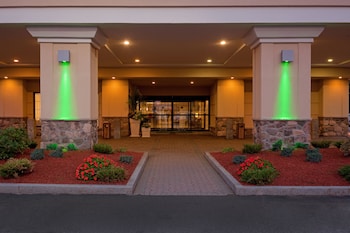 Holiday Inn Hotel & Suites Boston - Peabody By Ihg,Peabody>>Boston,3 star