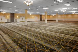 holiday inn hotel and suites boston peabody by ihg