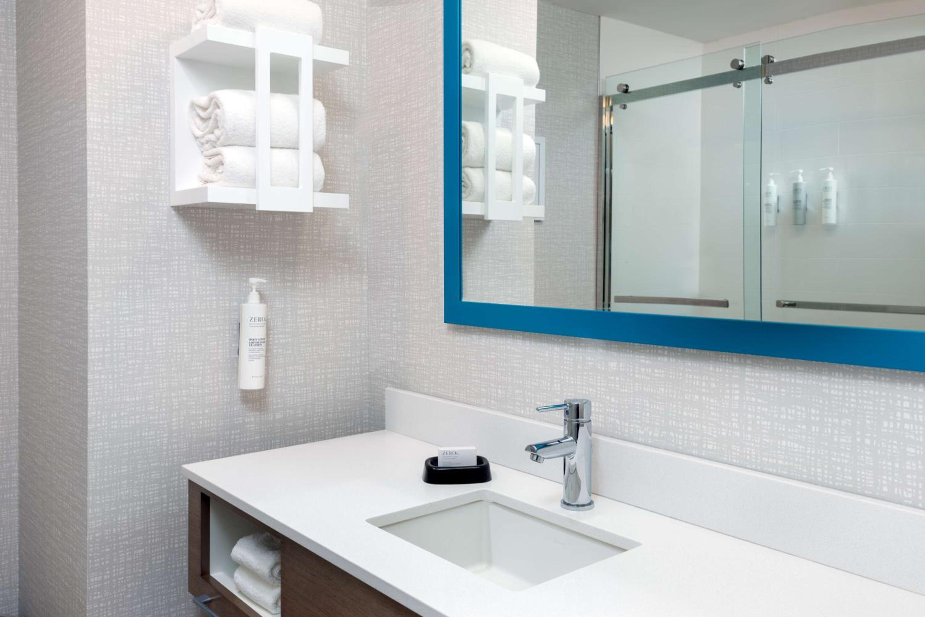 hampton inn boston bedford burlington