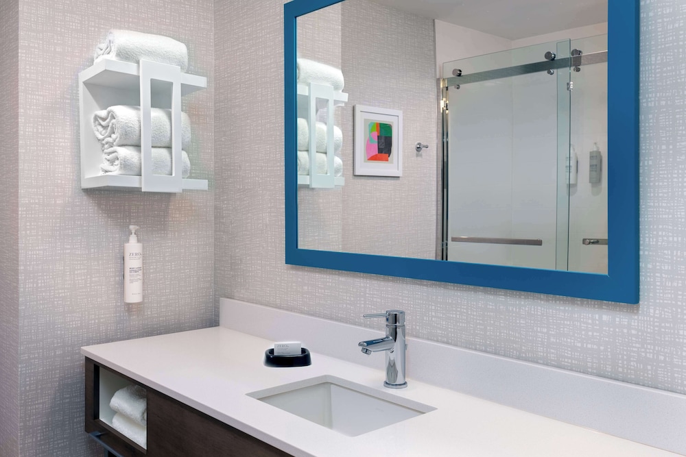 hampton inn boston bedford burlington