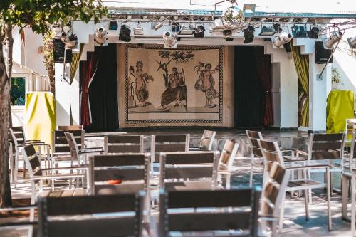 the orangers beach resort and bungalows all inclusive