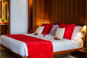 the orangers beach resort and bungalows all inclusive