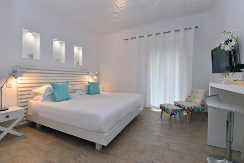paros