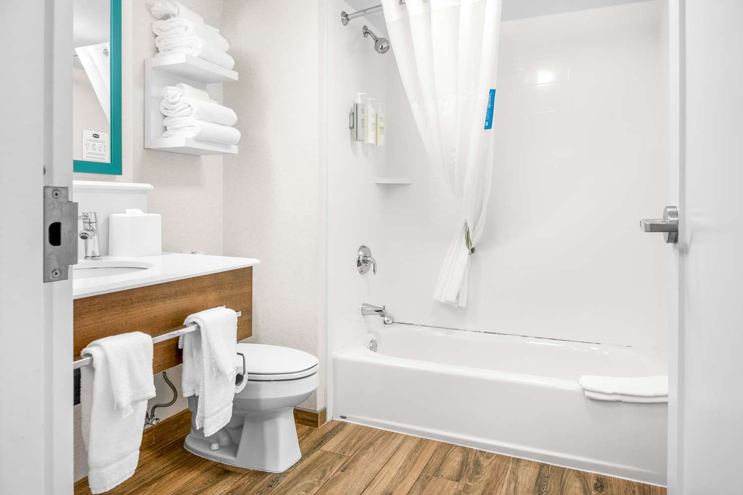 hampton inn grand rapids north