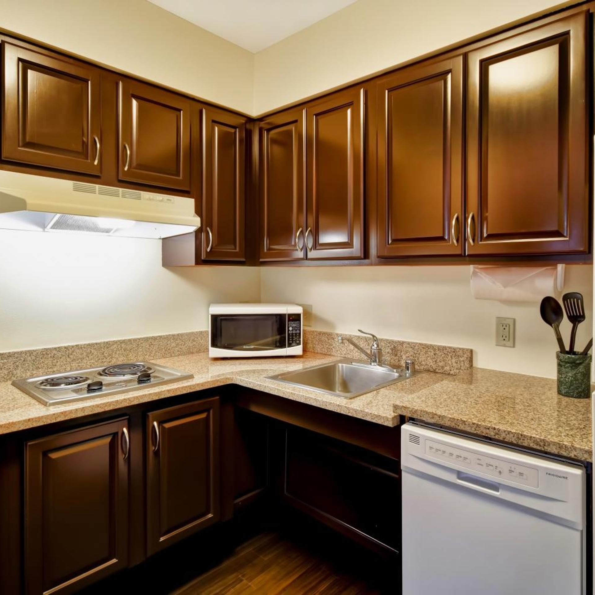 staybridge suites middleton madison west by ihg