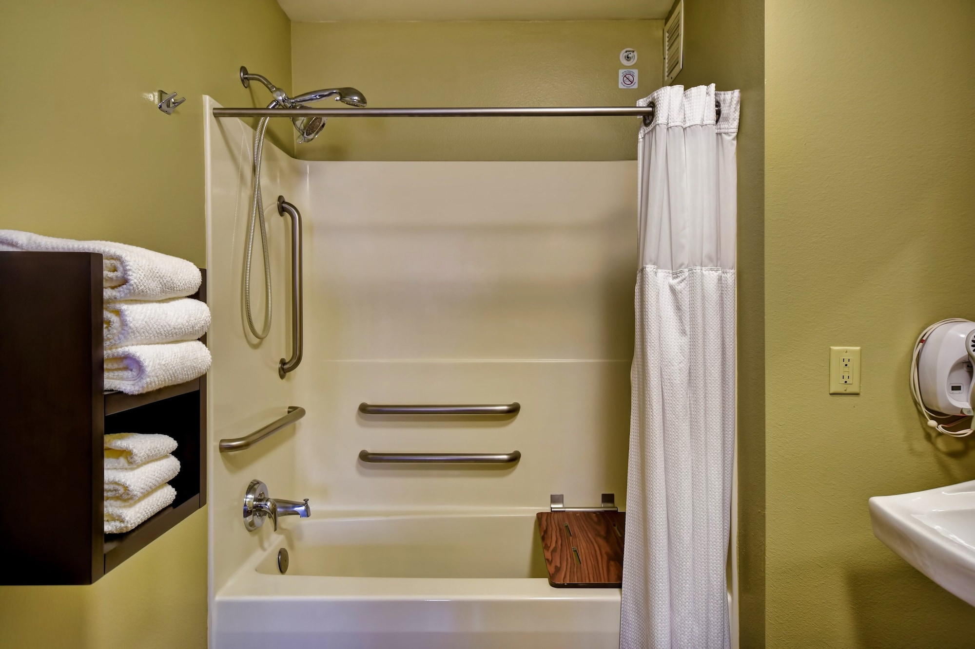 staybridge suites middleton madison west by ihg