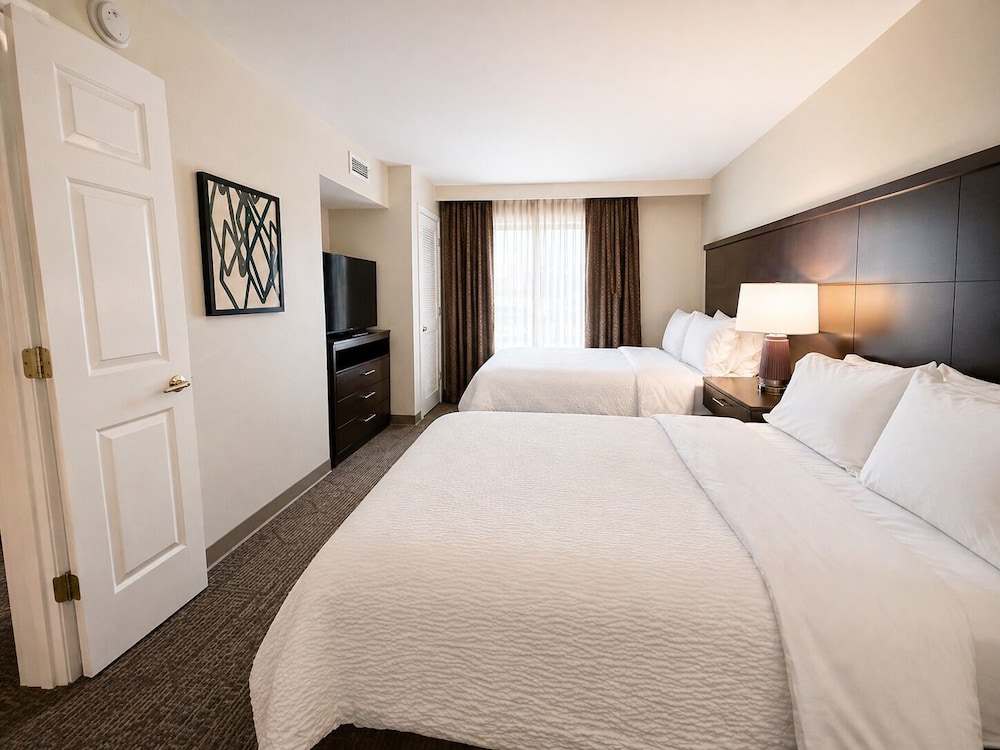 staybridge suites middleton madison west by ihg